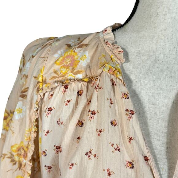 American Eagle Medium Crop Top Floral Button-Up Balloon Sleeves V-Neck Ruffle - Picture 3 of 11